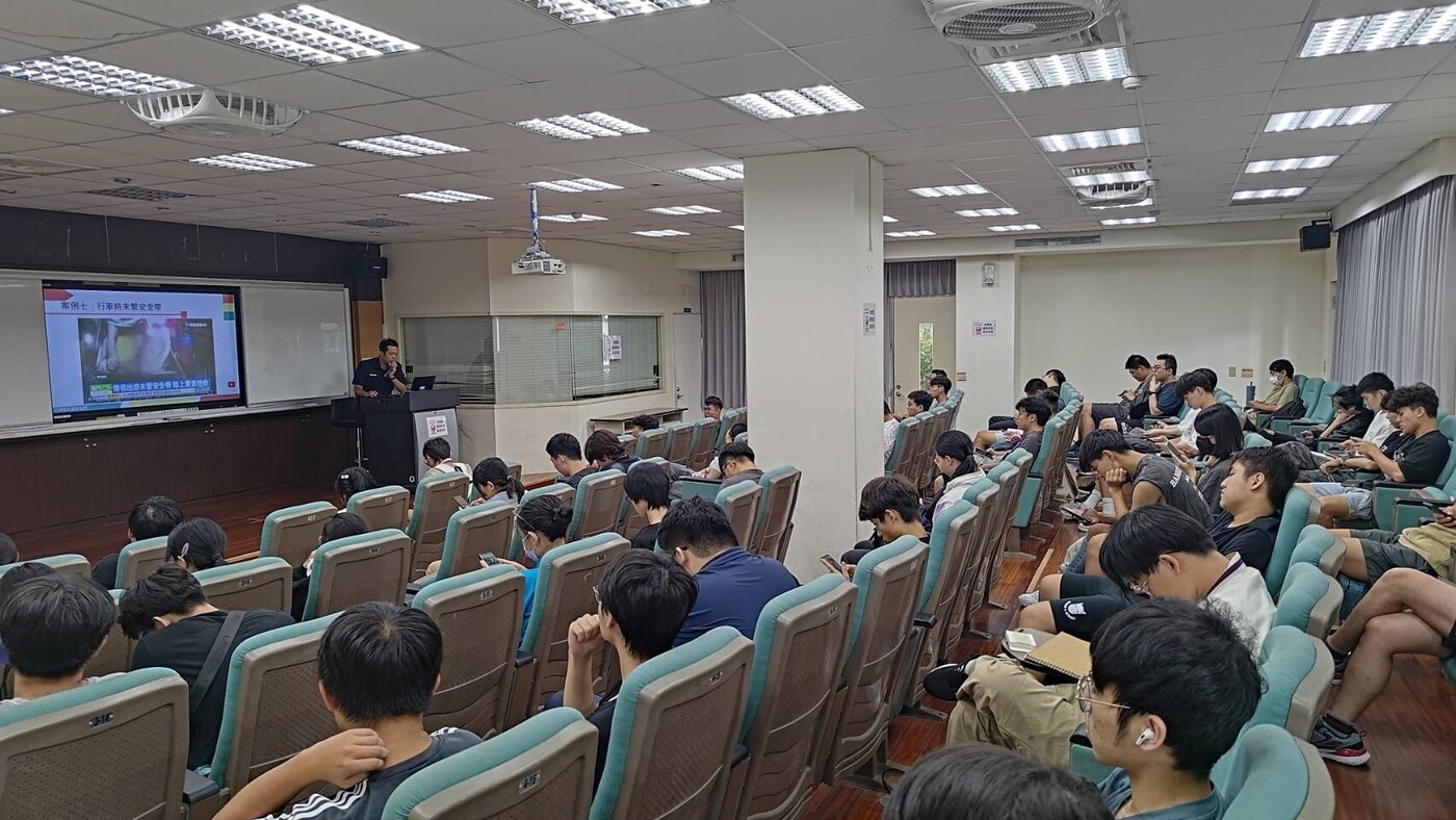 1141002114-1學期交通安全教育宣導種子幹部講座--4圖片