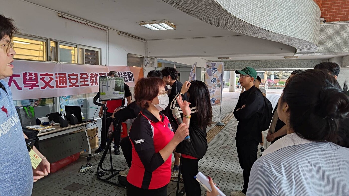 1140313授課講師向學生說明模擬機臺組成及操作方式-1圖片